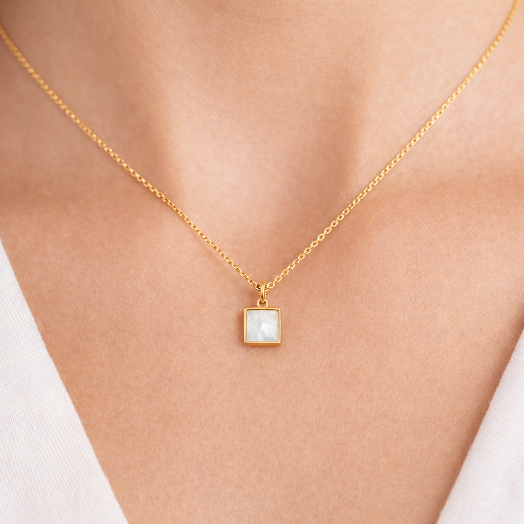 Lunar Calm Pendant