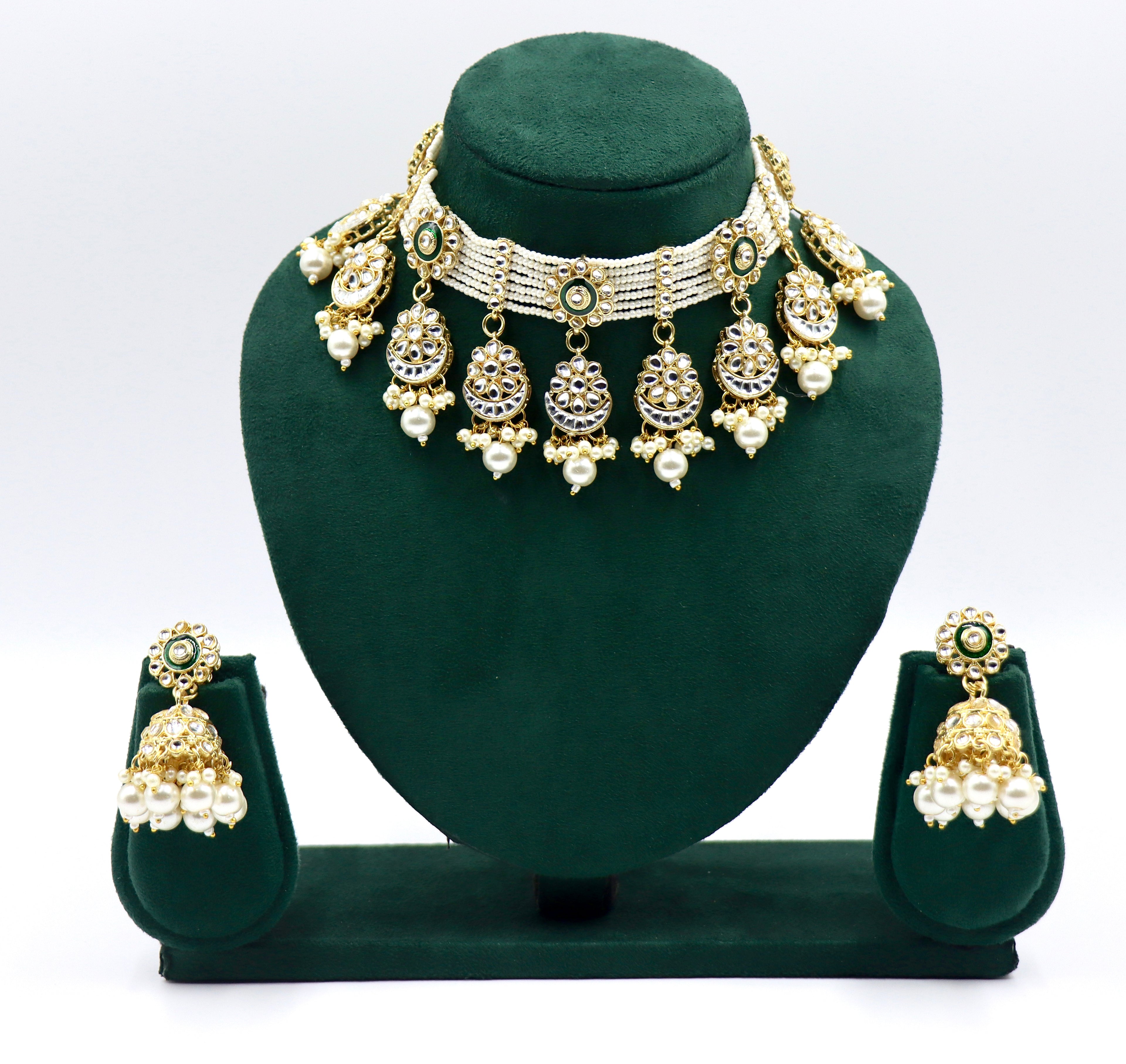 The Moon Choker Set in Golden Tone